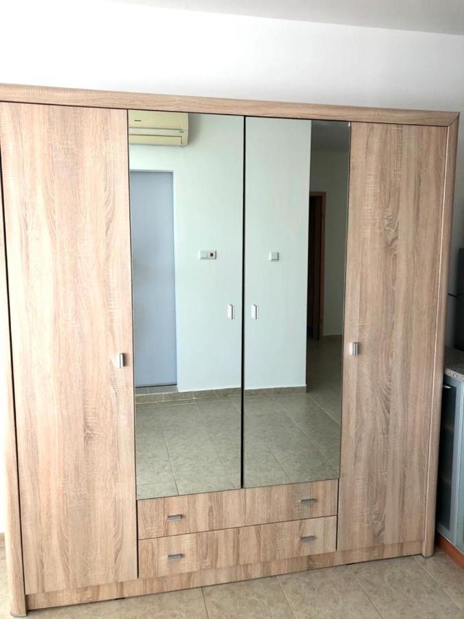 Beach Apartment No 17 Saints Constantine and Helena Ngoại thất bức ảnh